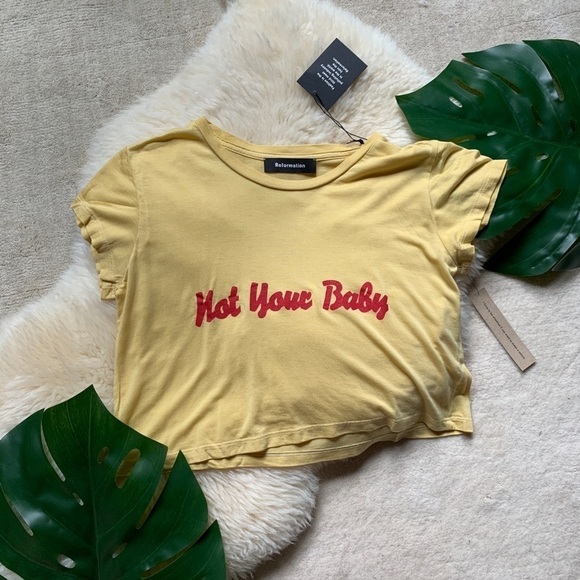 NWT Reformation Hanna Not Your Baby Crop Top Tee - Picture 4 of 8